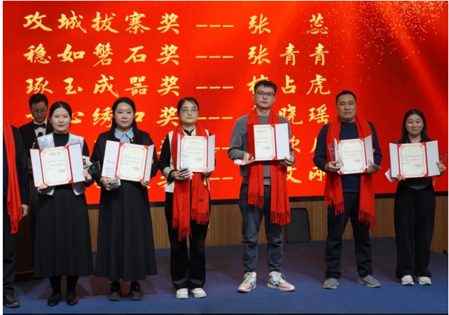 同心同行,共创未来——域智盾软件2025年度盛典隆重启幕!(图5) 同心同行,共创未来——域智盾软件2025年度盛典隆重启幕!(图5)